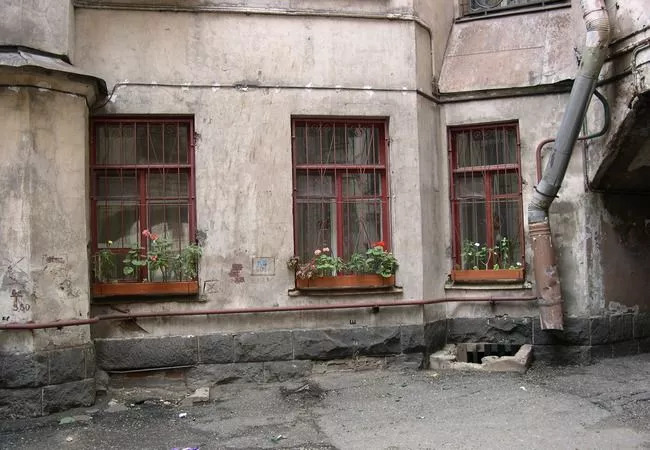 Лев Лурье - о москвичах, переезжающих в Петербург. Life-style