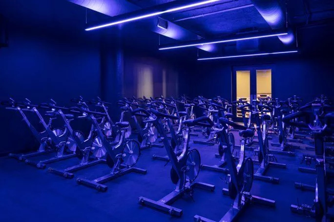 220 000 футов. Life-style