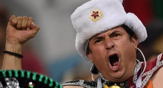 Пусть они не уезжают!. Life-style