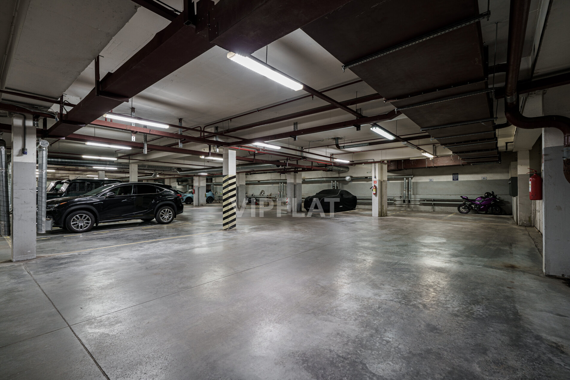 Паркинг Продажа квартиры 152м² 'Доходный дом Н.Н.Романова' Петровская наб., 2