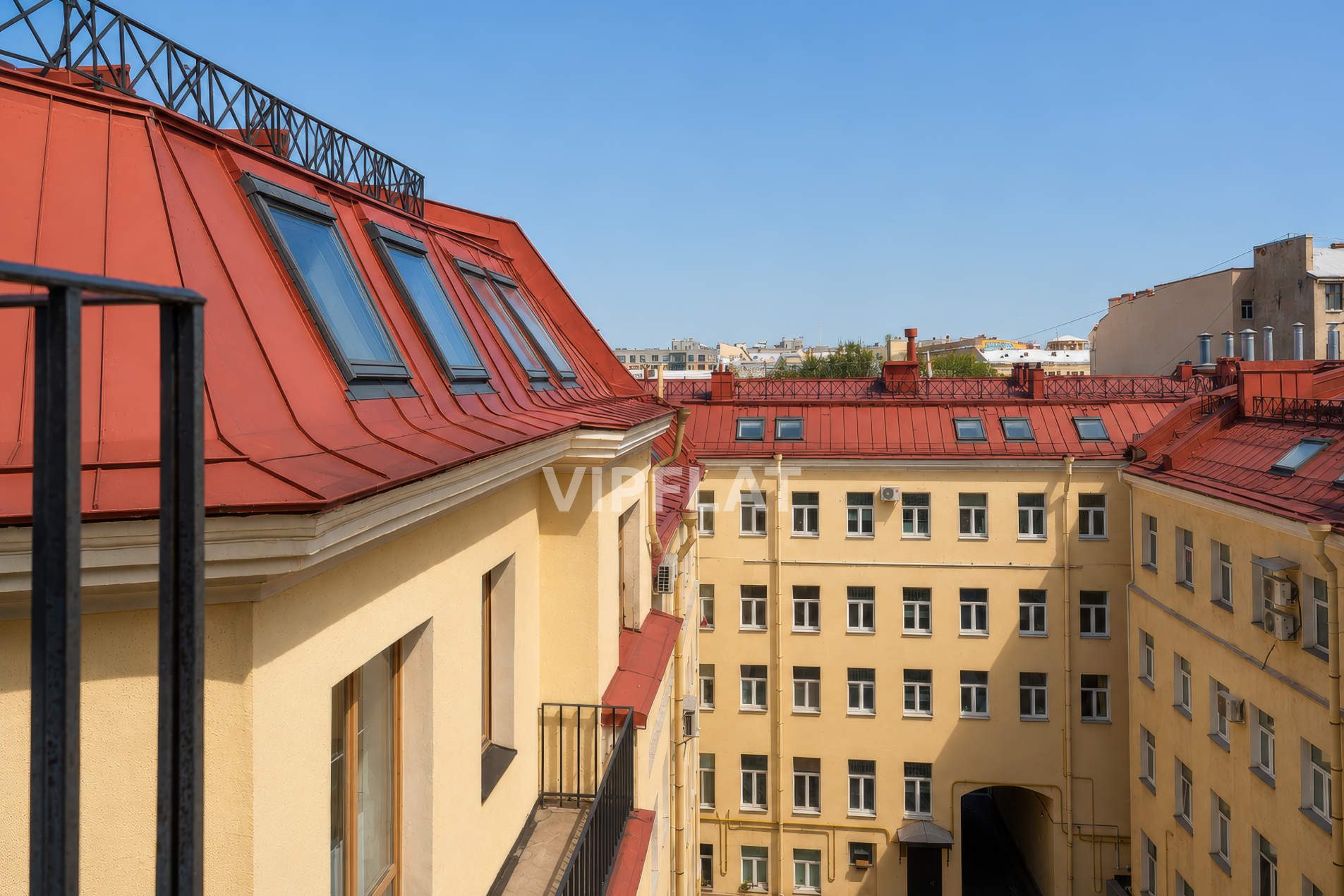 Продажа квартиры 185м² 'Доходный дом И. В. Винокурова' 2-я линия В.О., 25 Продажа квартиры 185м² 'Доходный дом И. В. Винокурова' 2-я линия В.О., 25
