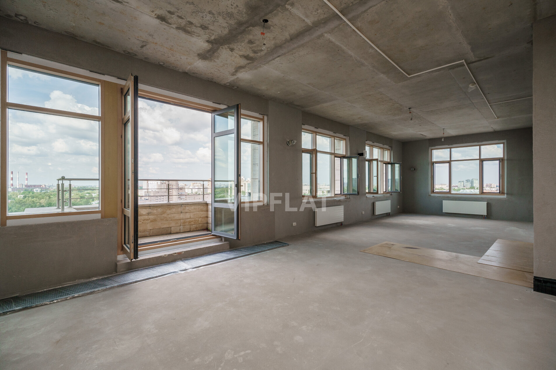 Продажа квартиры 169м² 'Победы 5' Победы ул., 5
