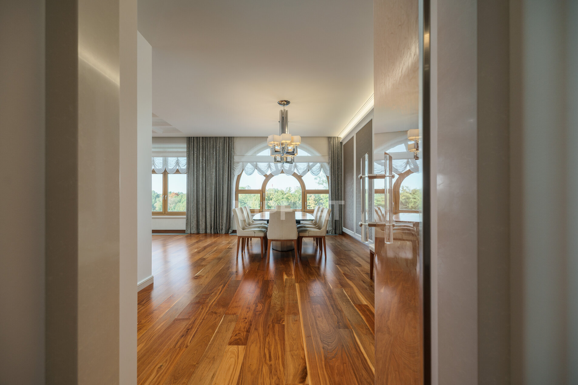 Продажа квартиры 235м² 'Венеция' Депутатская ул., 26