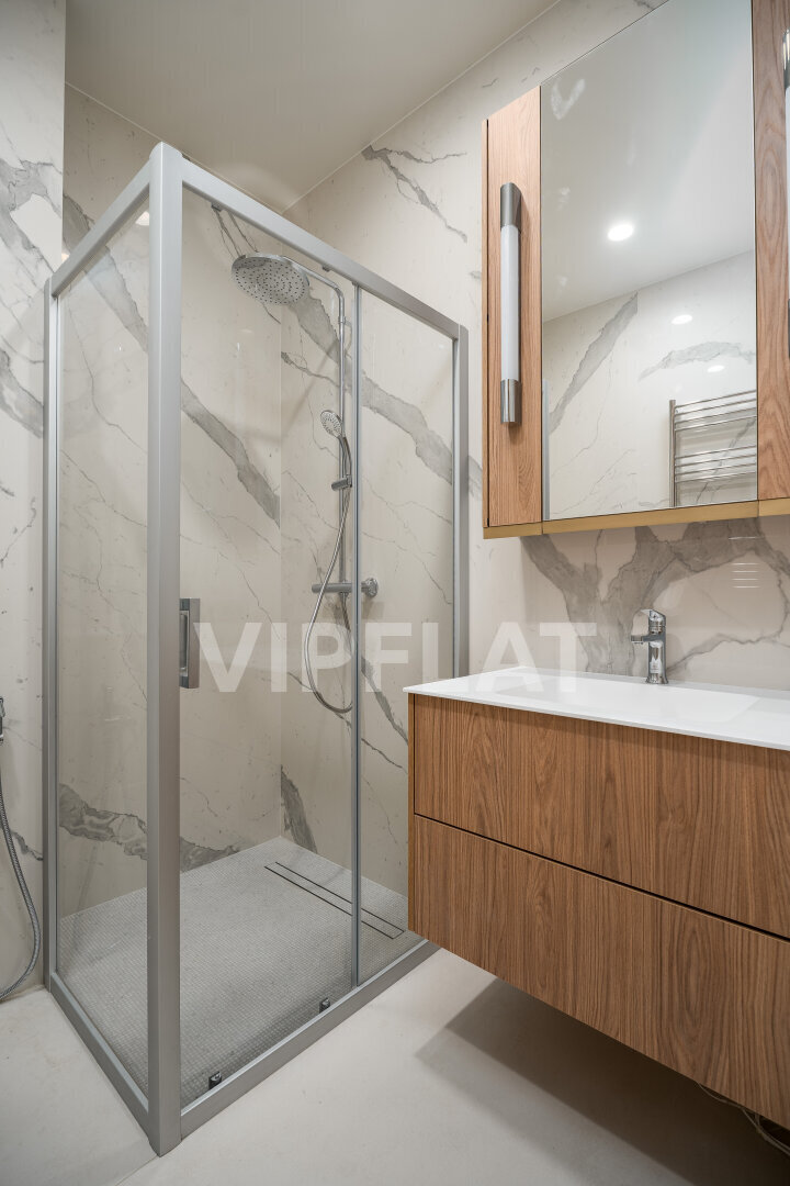 Душевая Продажа квартиры 132.3м² 'Neva Hаus' Петровский пр., 9-11 Душевая Продажа квартиры 132.3м² 'Neva Hаus' Петровский пр., 9-11