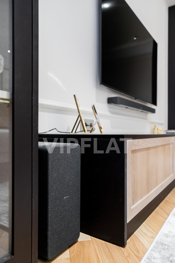 Продажа квартиры 132.3м² 'Neva Hаus' Петровский пр., 9-11 Продажа квартиры 132.3м² 'Neva Hаus' Петровский пр., 9-11