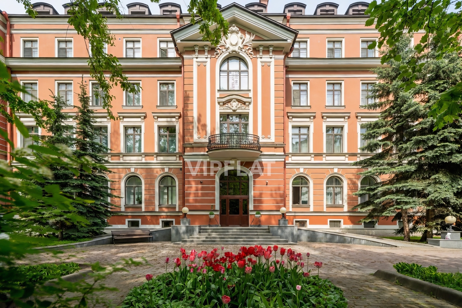 Продажа квартиры 308м² 'Особняк у Таврического' Очаковская ул., 6 Продажа квартиры 308м² 'Особняк у Таврического' Очаковская ул., 6