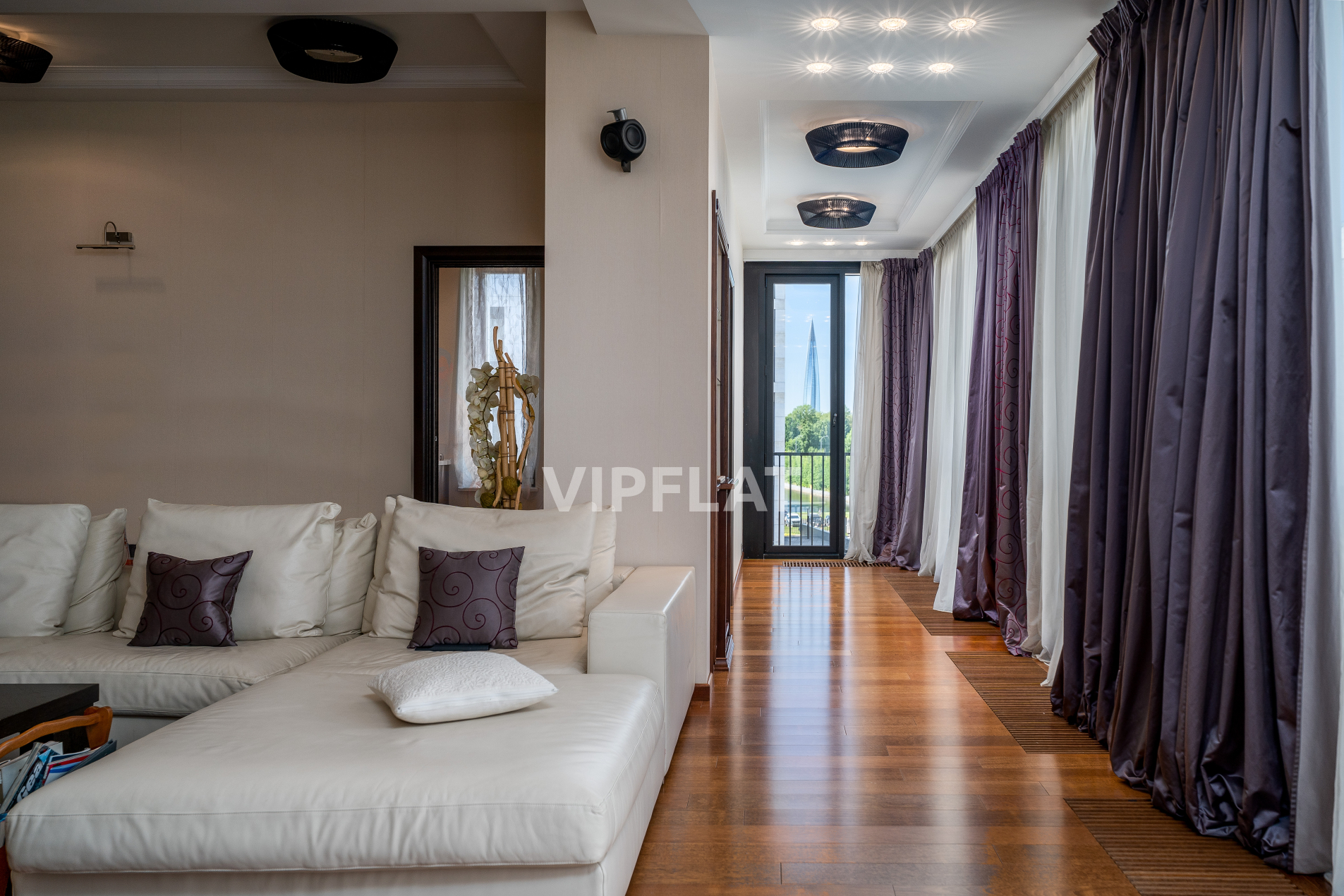 Продажа квартиры 150м² 'Дом у моря' Мартынова наб., 74