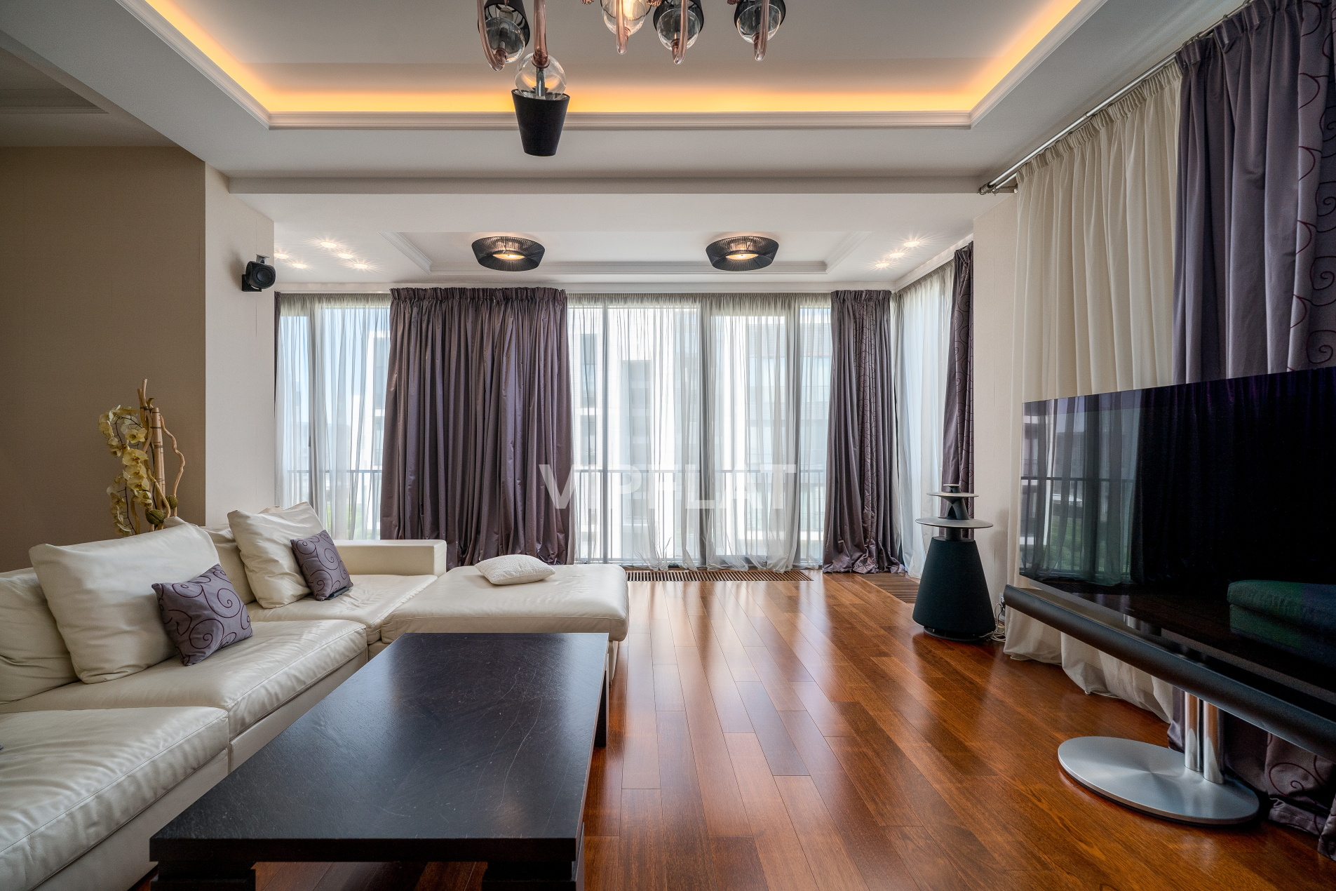 Продажа квартиры 150м² 'Дом у моря' Мартынова наб., 74