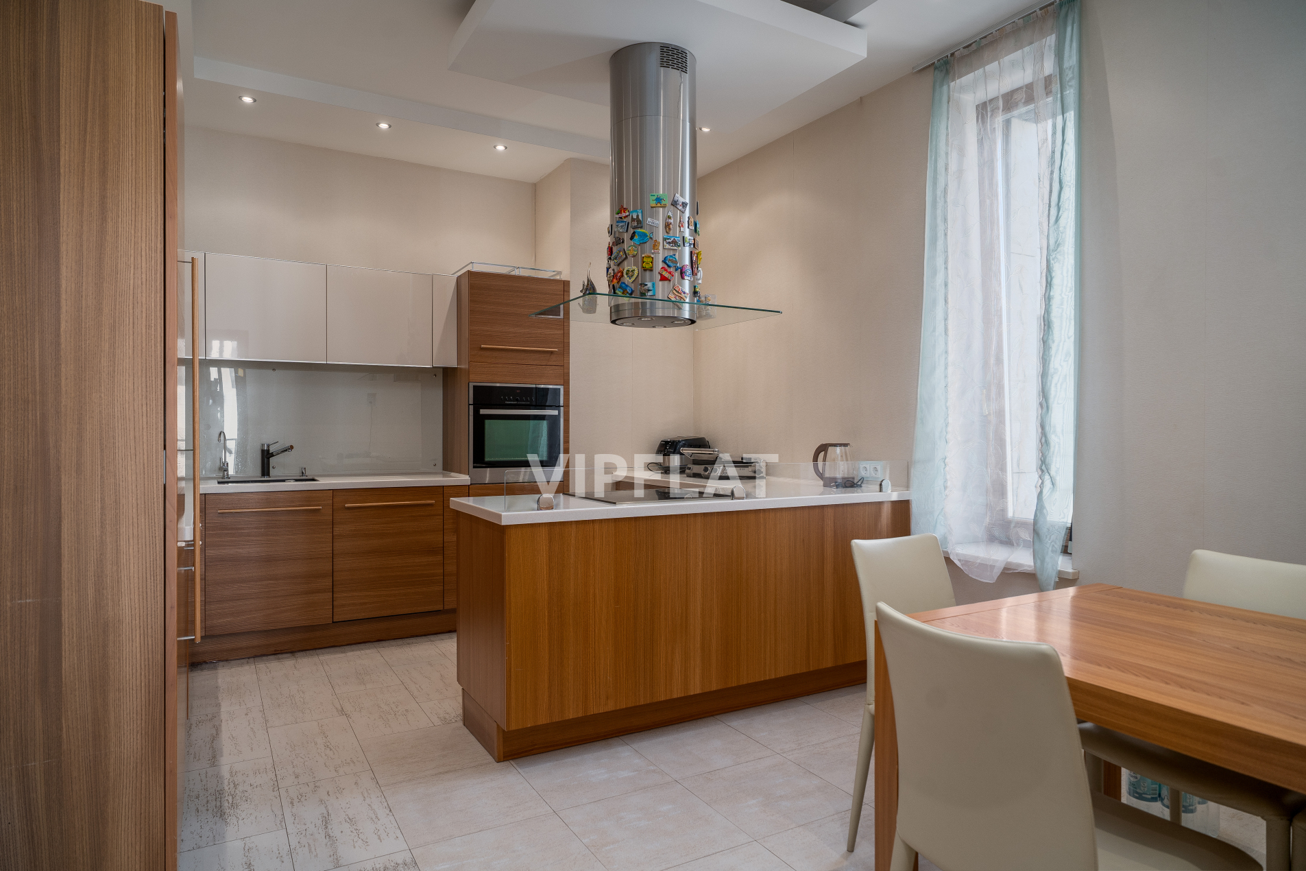 Продажа квартиры 150м² 'Дом у моря' Мартынова наб., 74