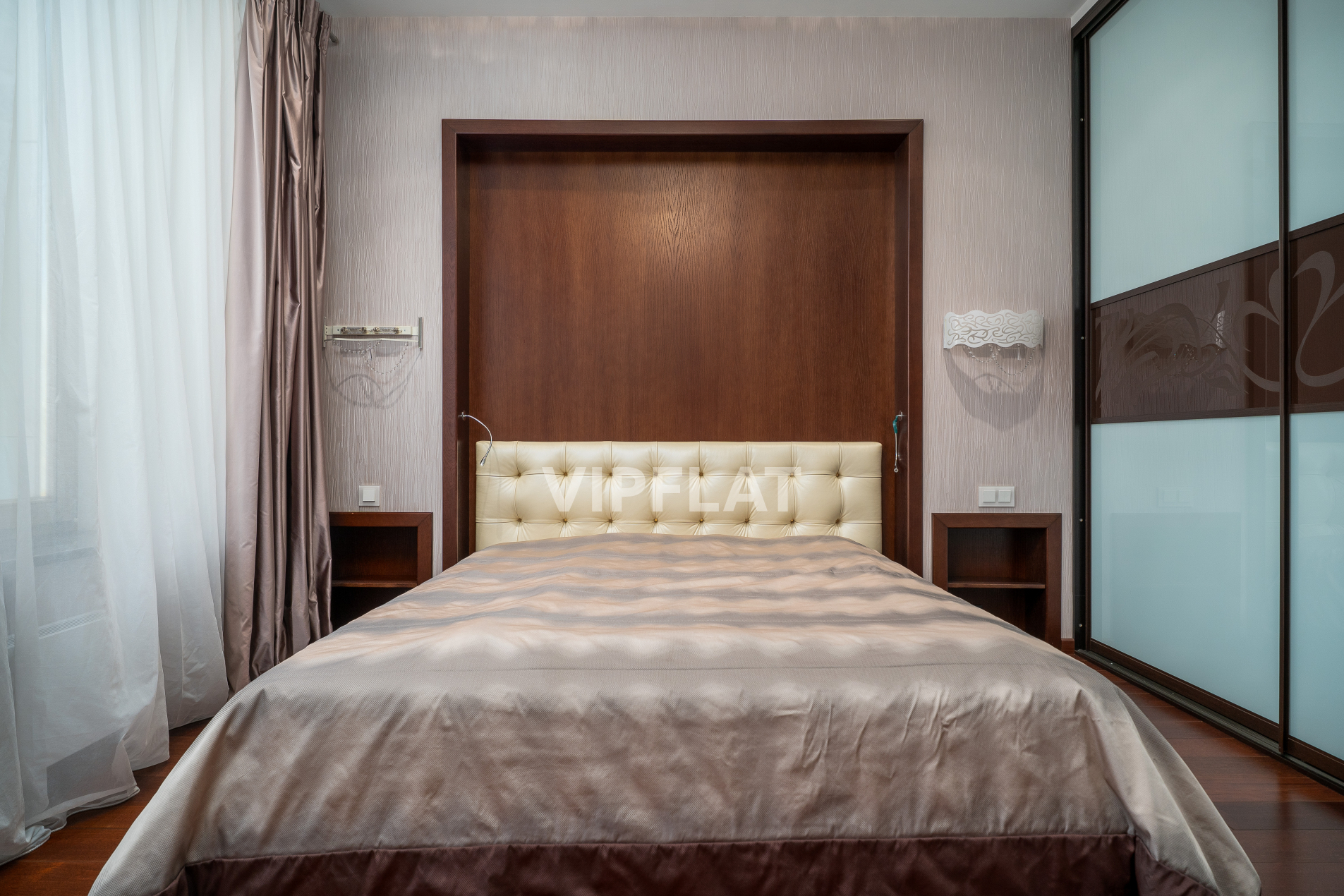 Продажа квартиры 150м² 'Дом у моря' Мартынова наб., 74