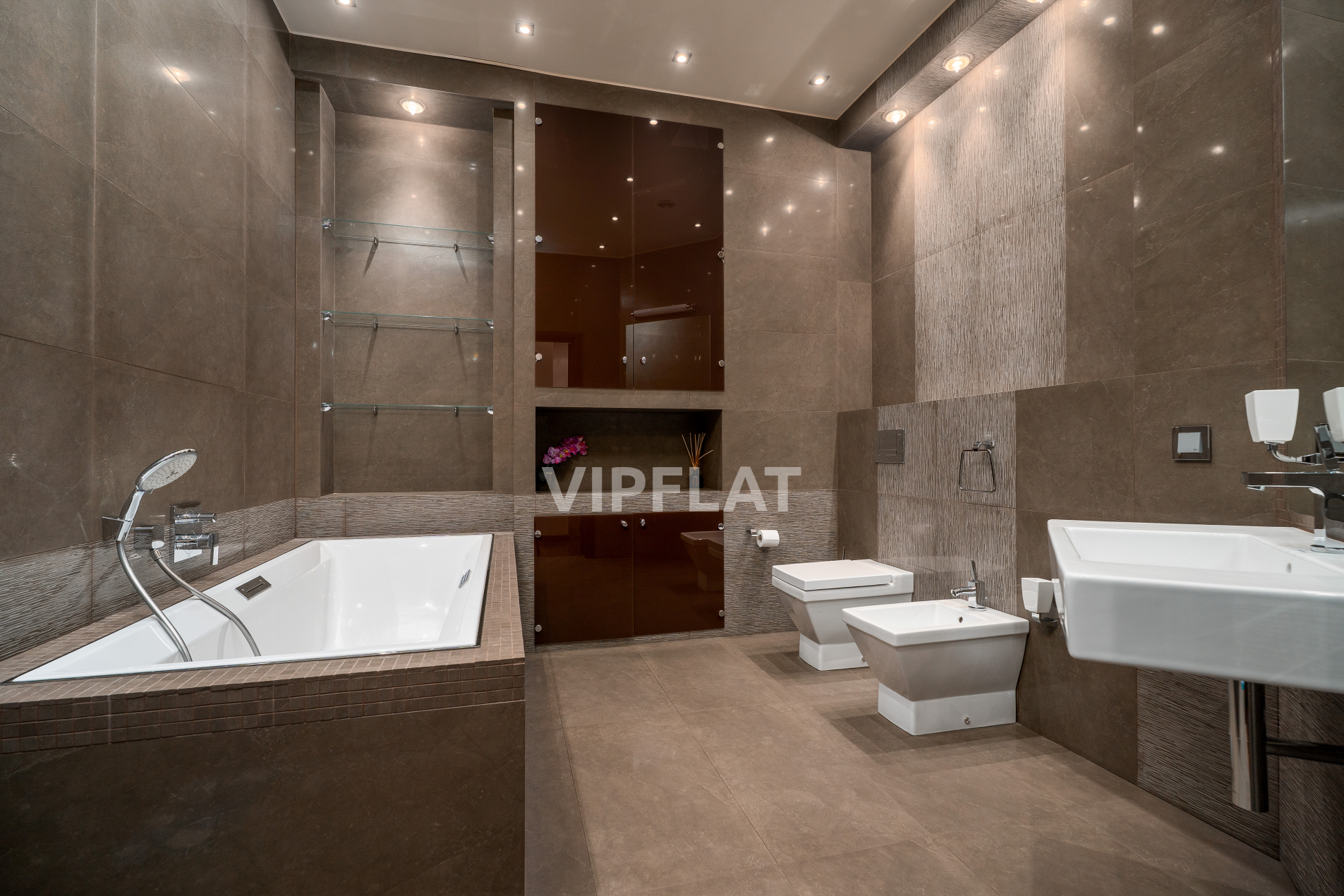 Продажа квартиры 150м² 'Дом у моря' Мартынова наб., 74
