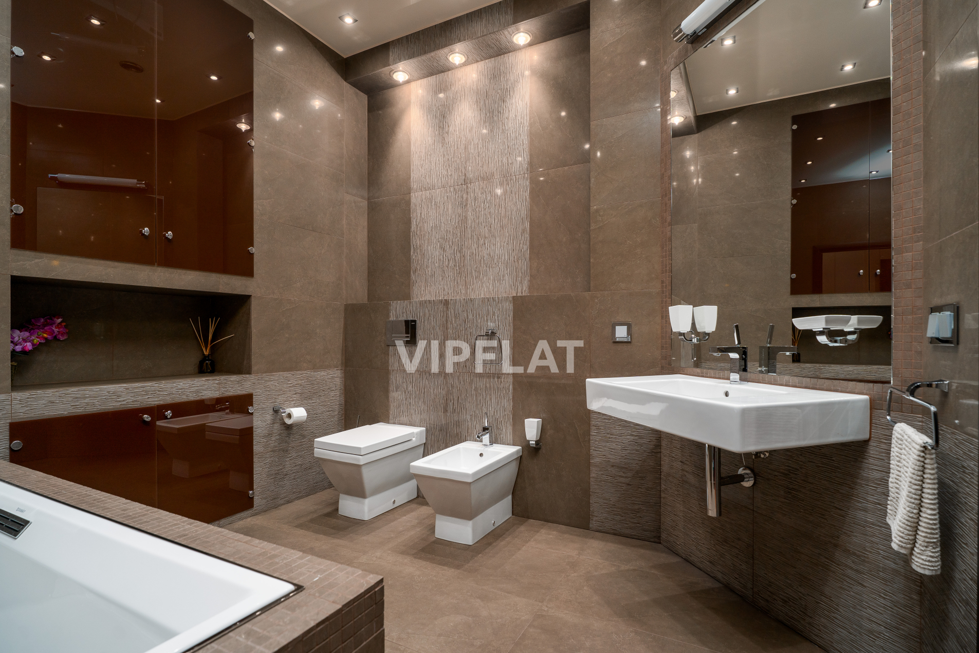 Продажа квартиры 150м² 'Дом у моря' Мартынова наб., 74