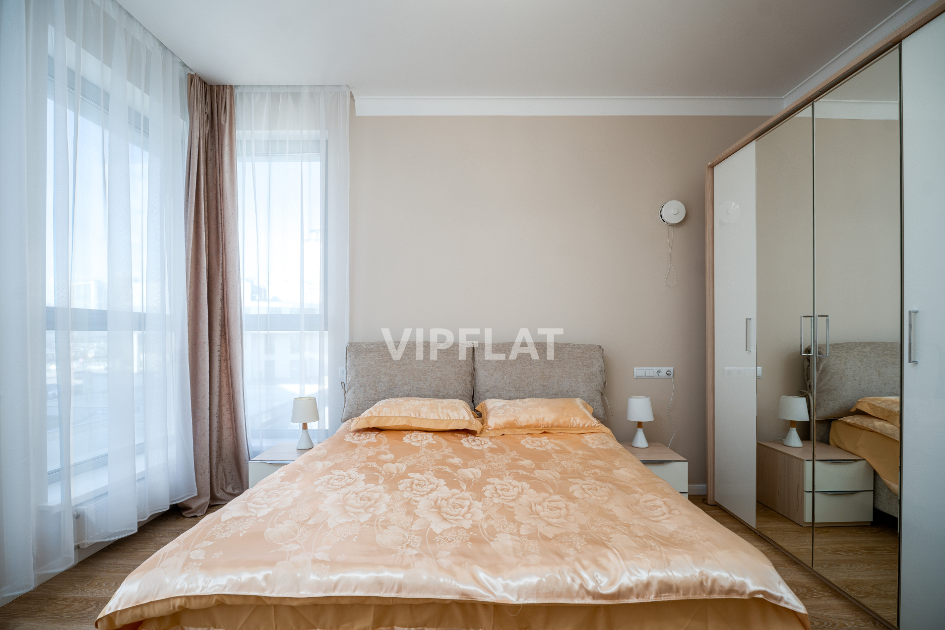 Спальня Продажа апартамента 68м² 'Лахта Плаза' Приморский пр., 78, корп. 5 Спальня Продажа апартамента 68м² 'Лахта Плаза' Приморский пр., 78, корп. 5