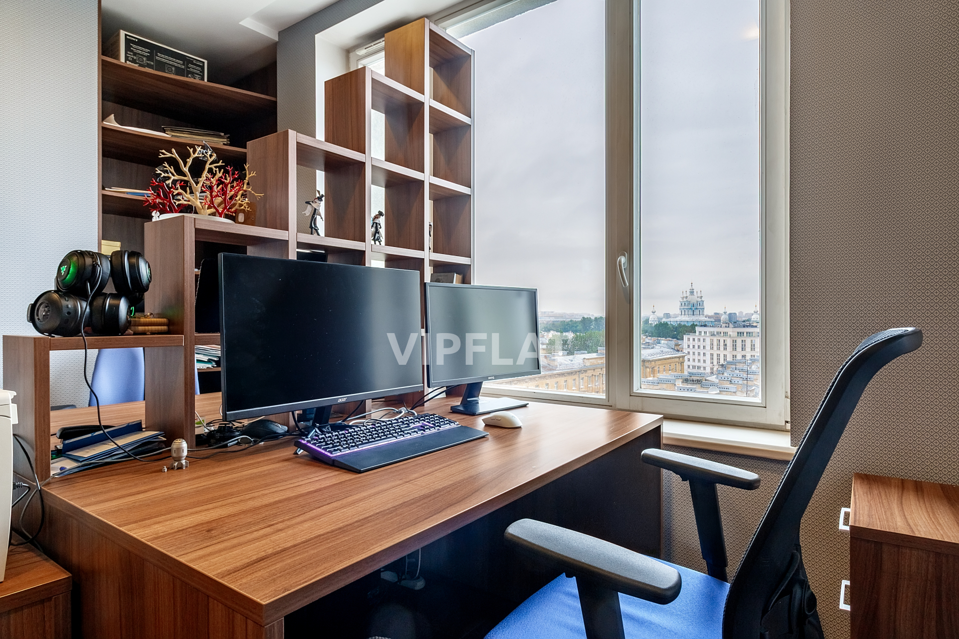 Отдельный кабинет Продажа квартиры 189м² 'Александрия' Новгородская ул., 23 Отдельный кабинет Продажа квартиры 189м² 'Александрия' Новгородская ул., 23