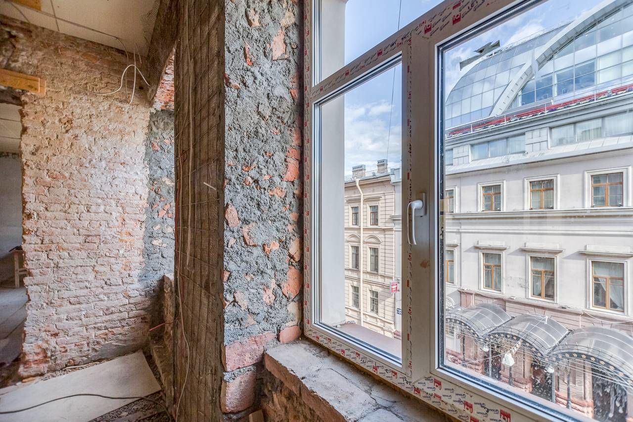 Массивные капитальные стены Продажа квартиры 169м² 'Исаакиевская, 7' Исаакиевская пл., 7 Массивные капитальные стены Продажа квартиры 169м² 'Исаакиевская, 7' Исаакиевская пл., 7