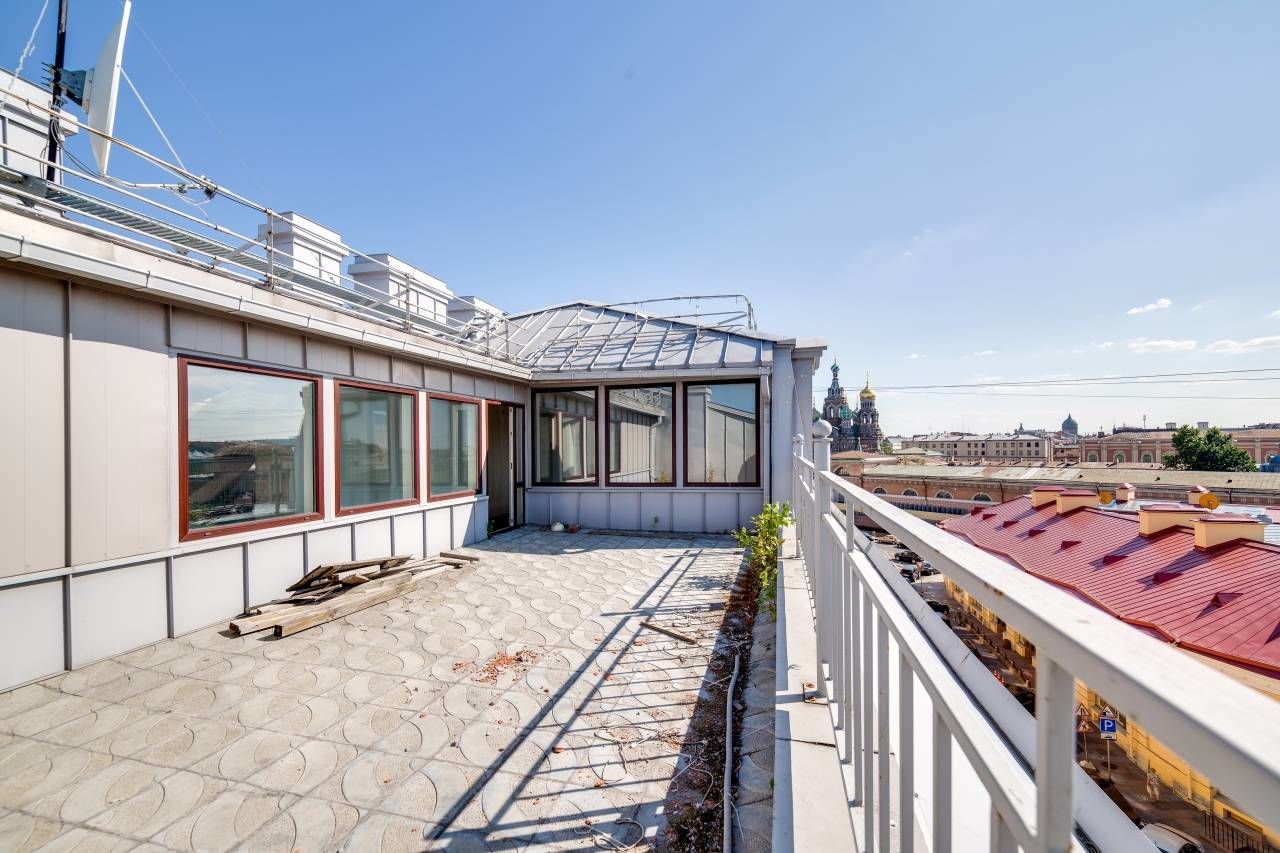 Терраса Продажа квартиры 191м² 'Мойки, 3' Мойки реки наб., 3 Терраса Продажа квартиры 191м² 'Мойки, 3' Мойки реки наб., 3
