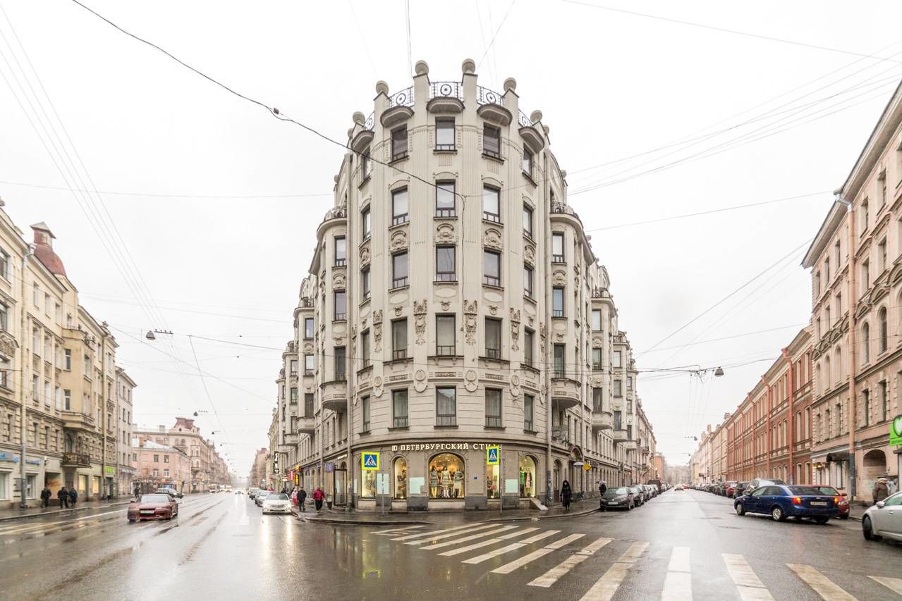 Неповторимый фасад дома Продажа квартиры 187м² 'Зверинская, 2/5' Зверинская ул., 2/5 Неповторимый фасад дома Продажа квартиры 187м² 'Зверинская, 2/5' Зверинская ул., 2/5