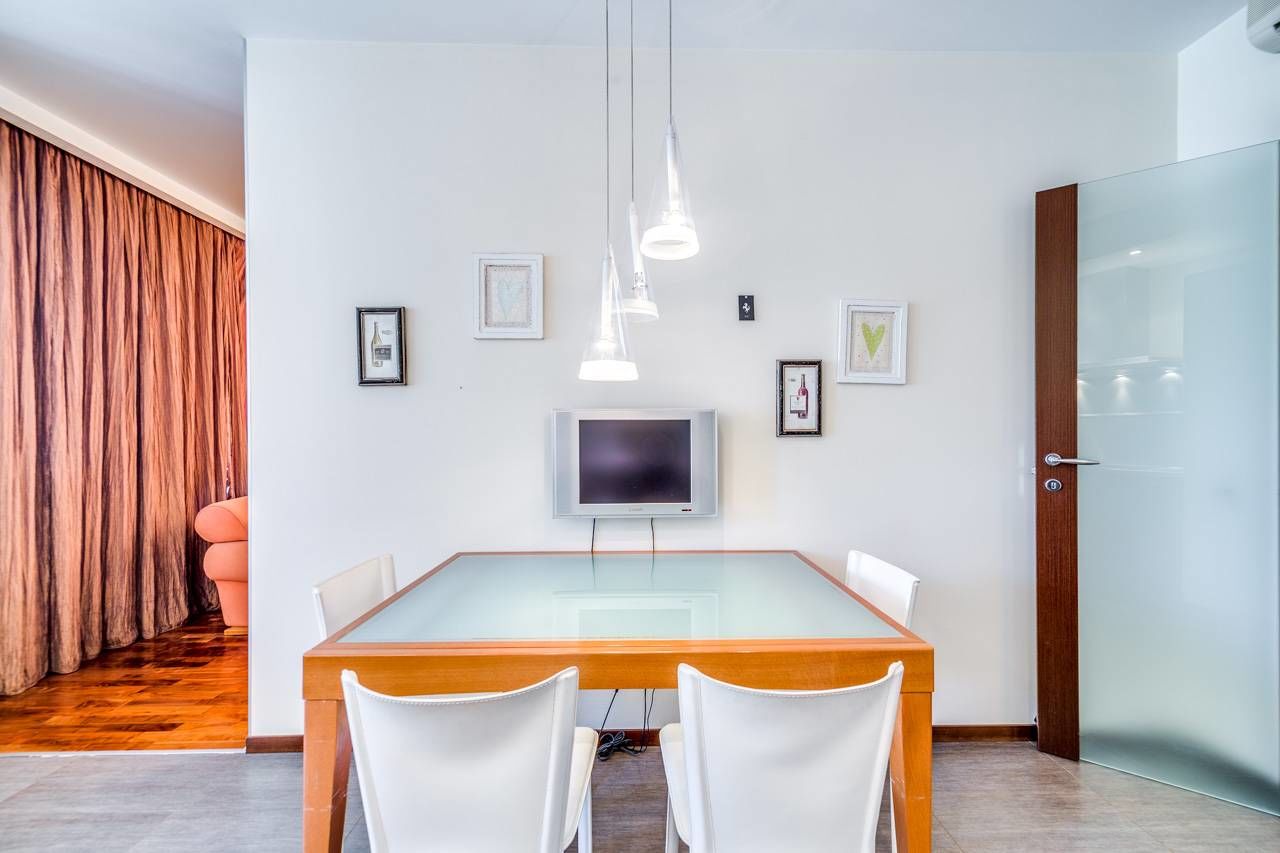 Светло и уютно Продажа квартиры 92м² 'Морской Каскад' Кораблестроителей ул., 30 Светло и уютно Продажа квартиры 92м² 'Морской Каскад' Кораблестроителей ул., 30