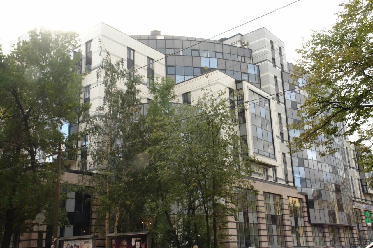 Дом окружон зеленью Продажа квартиры 132м² 'Чкаловский' Б. Зеленина ул., 8 к. 2