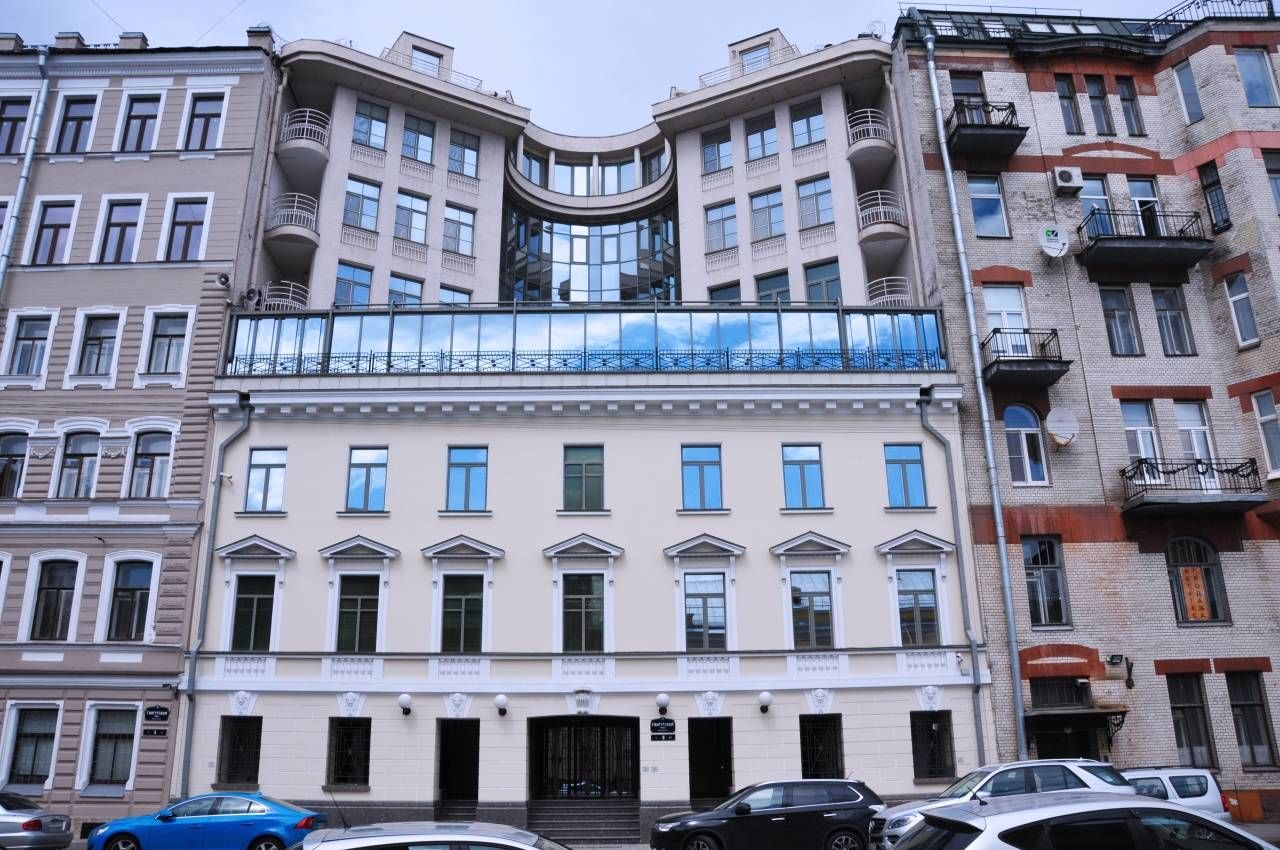 Вид на дом Продажа квартиры 250м² 'Монплезир' Гангутская ул., 8