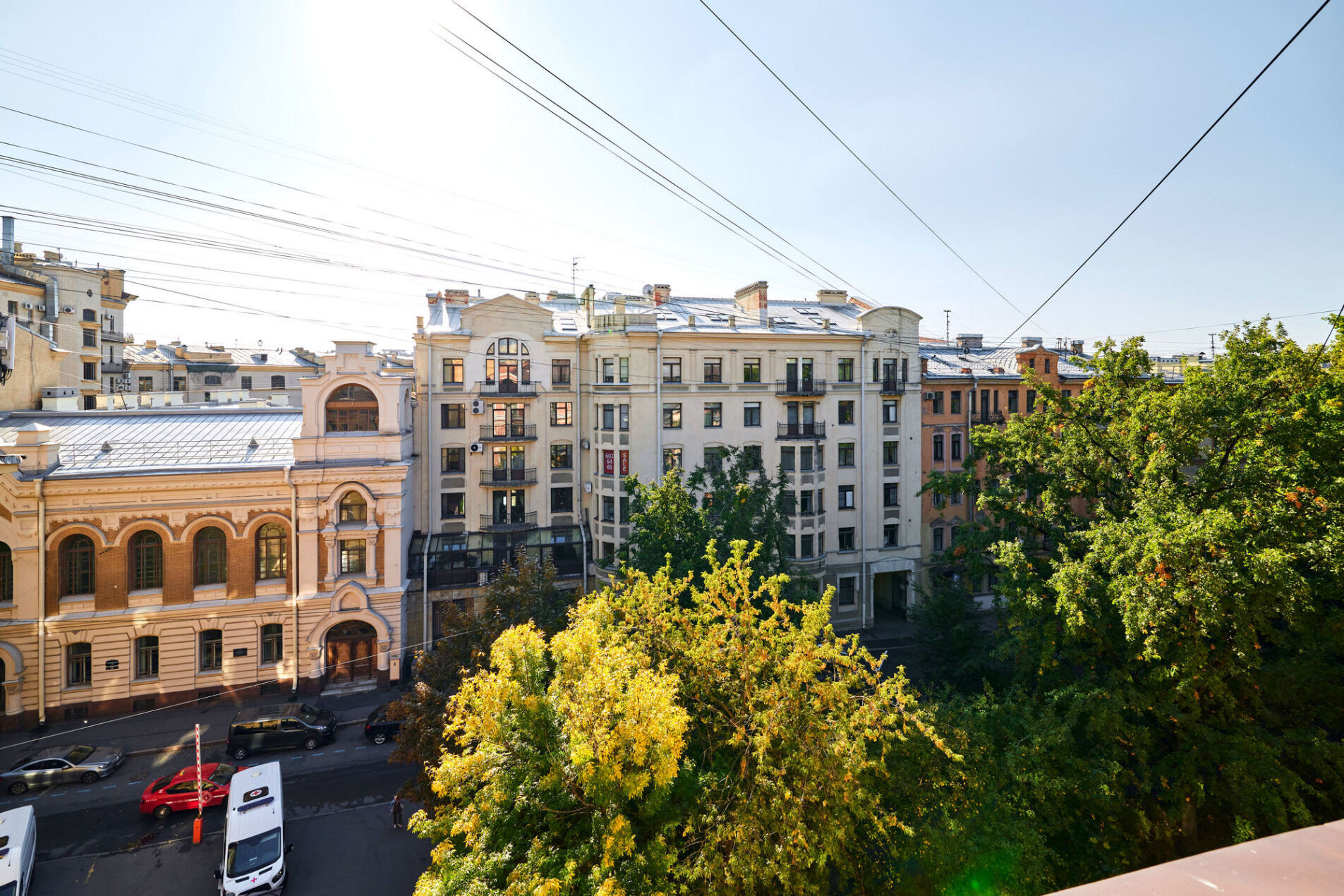 В самом центре Продажа квартиры 241м² 'Особняк у Таврического' Очаковская ул., 6