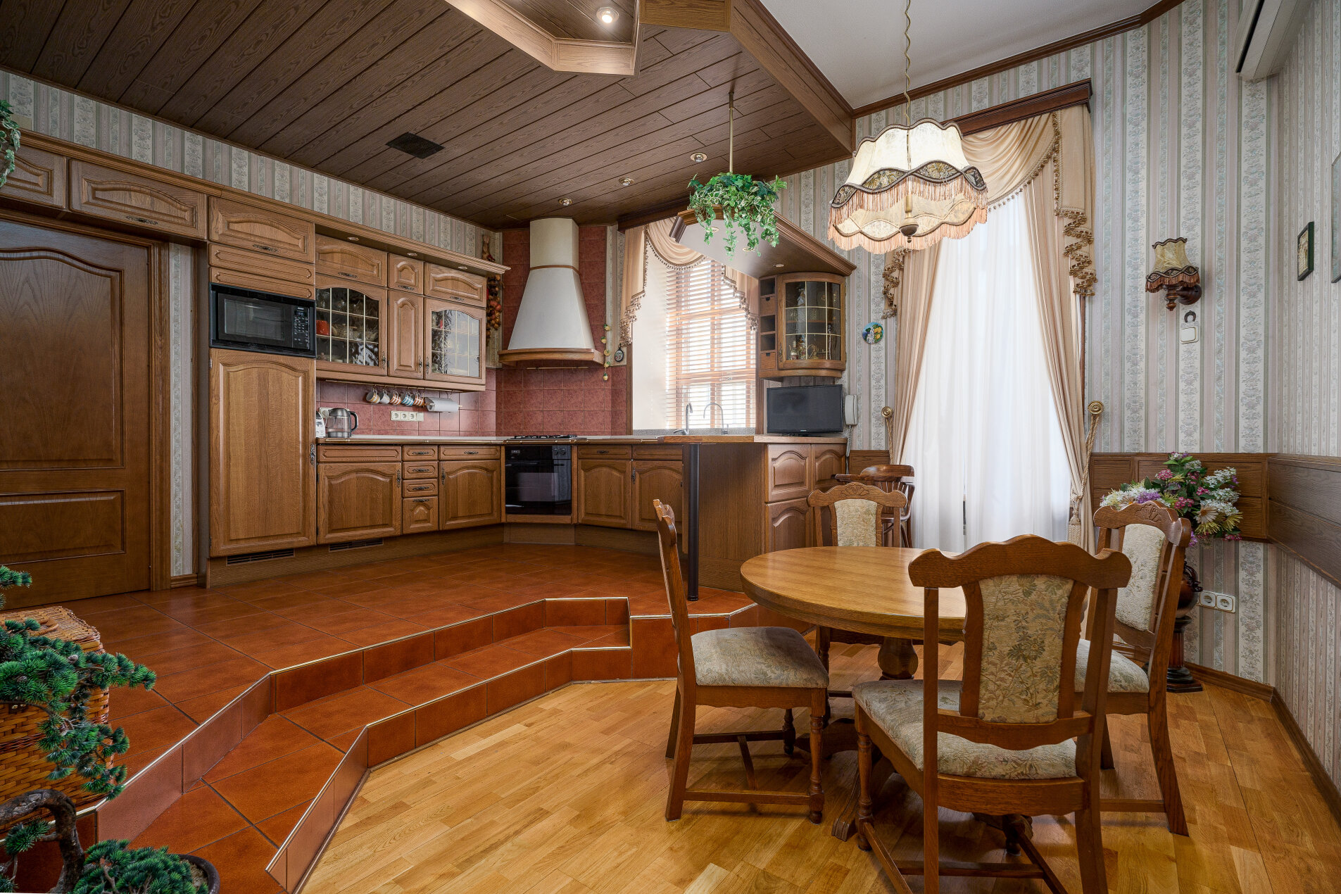Продажа квартиры 196м² 'Дом Бенуа' Каменноостровский пр., 26-28 Продажа квартиры 196м² 'Дом Бенуа' Каменноостровский пр., 26-28
