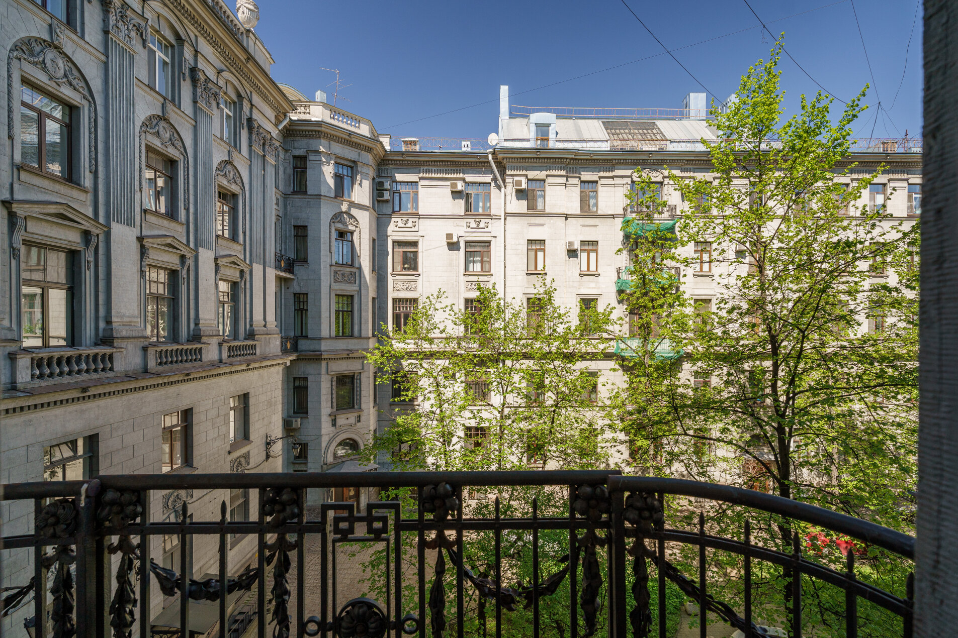 Продажа квартиры 196м² 'Дом Бенуа' Каменноостровский пр., 26-28 Продажа квартиры 196м² 'Дом Бенуа' Каменноостровский пр., 26-28