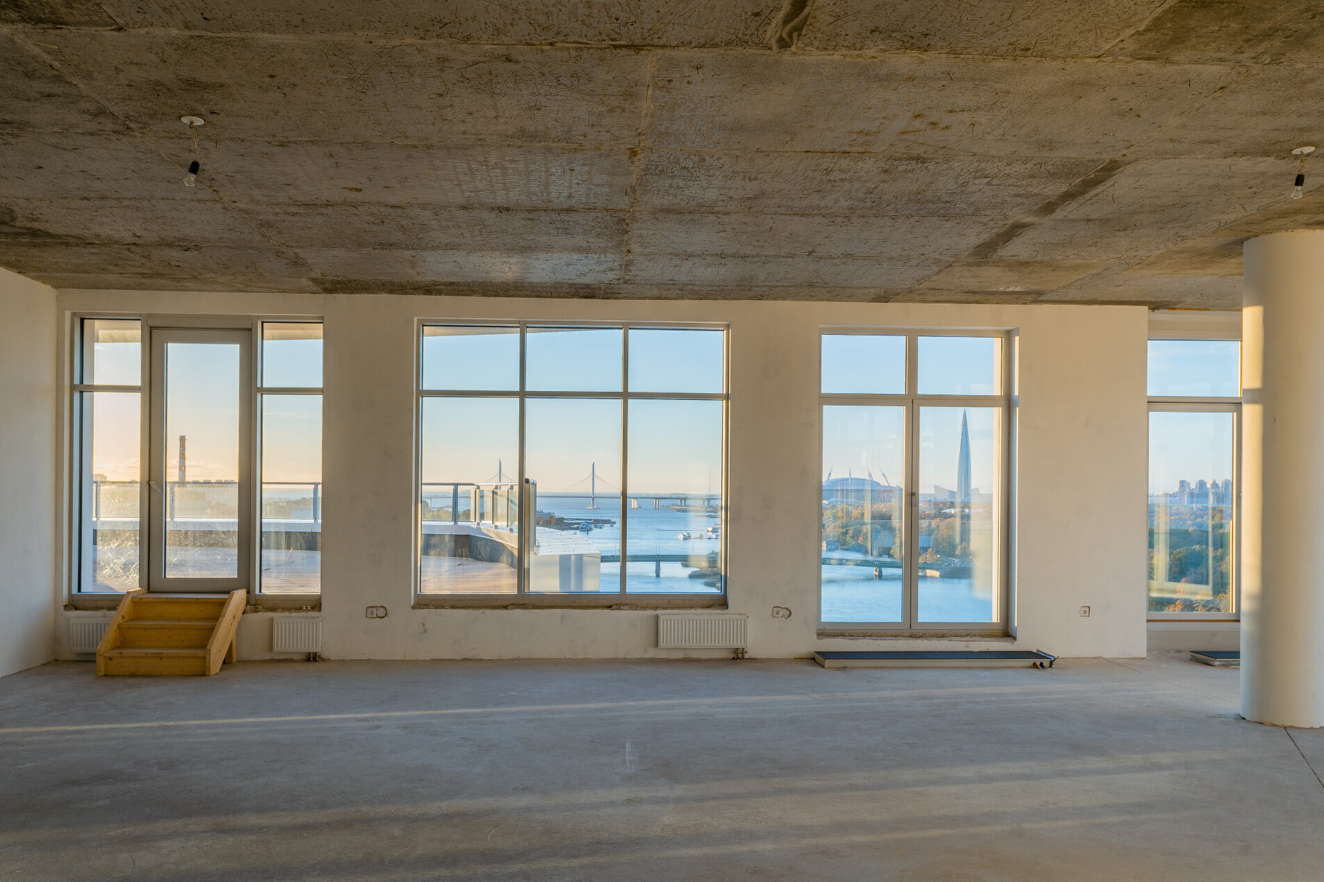 Продажа квартиры 227м² 'Леонтьевский мыс' Ждановская ул., 45 Продажа квартиры 227м² 'Леонтьевский мыс' Ждановская ул., 45