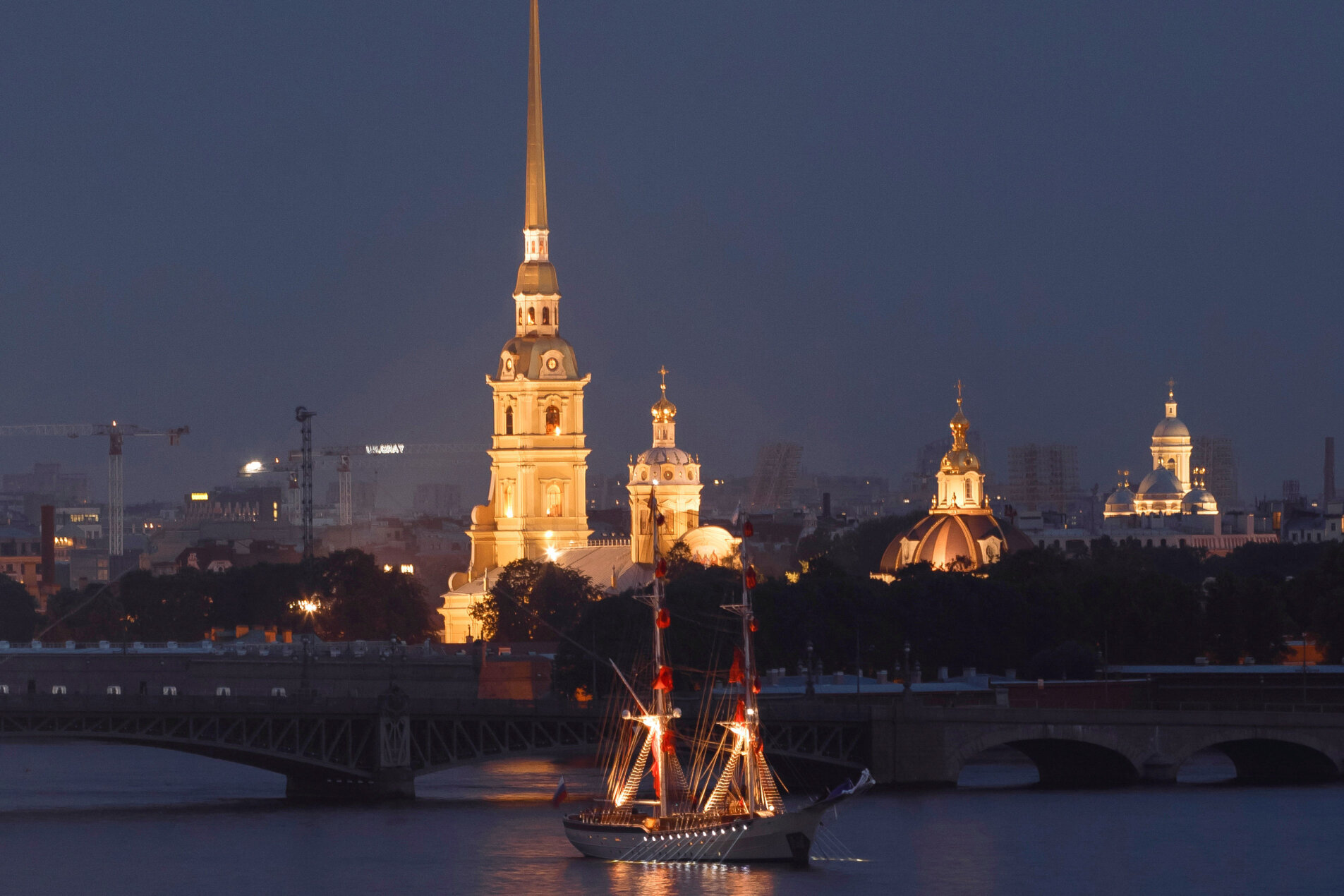Живите как в сказке2 Продажа квартиры 136.7м² 'Приоритет' Воскресенская наб., 32А Живите как в сказке2 Продажа квартиры 136.7м² 'Приоритет' Воскресенская наб., 32А