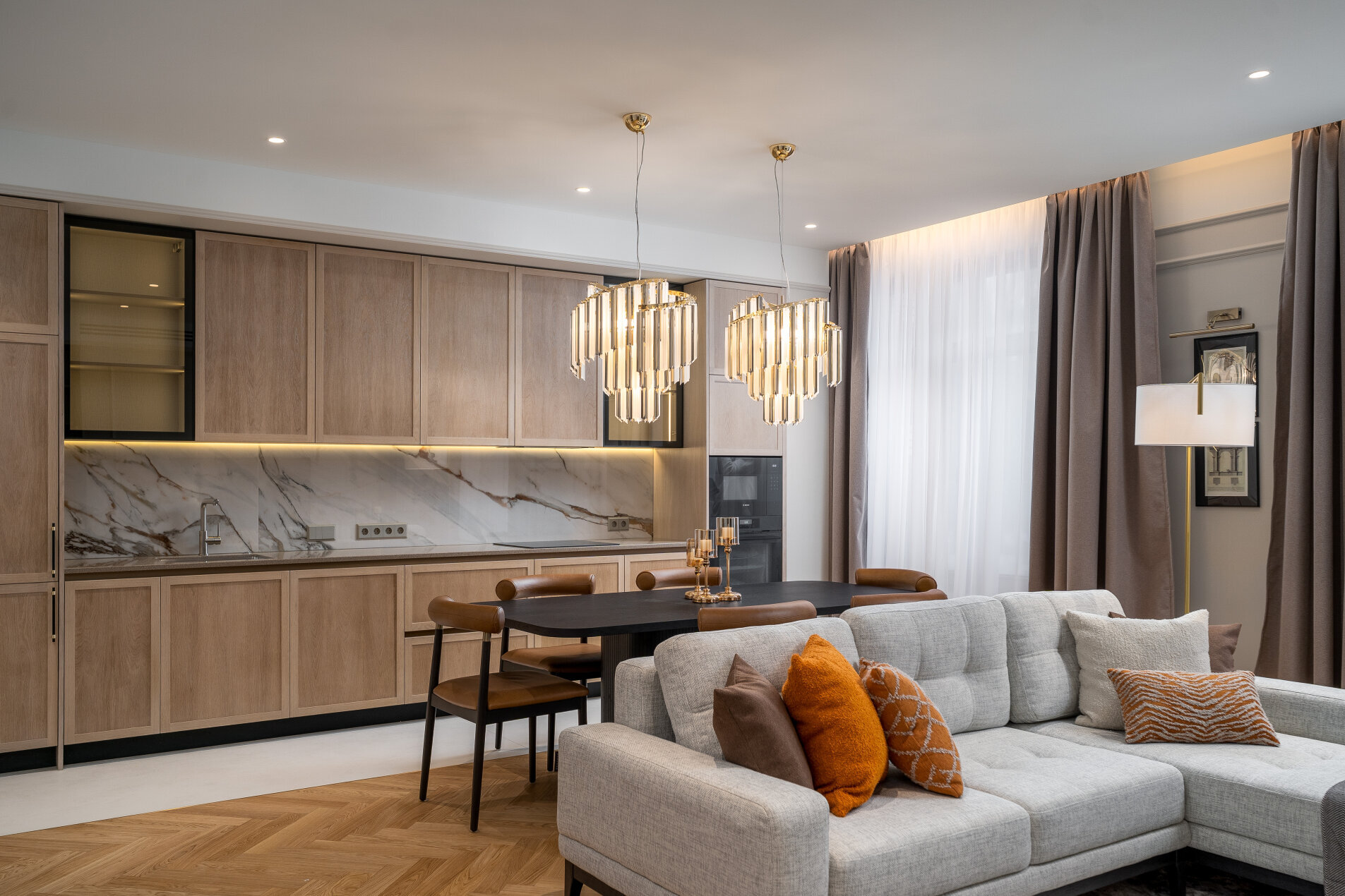 Просторная кухня-гостиная для семейных встреч Продажа квартиры 132.3м² 'Neva Haus' Петровский пр., 9-11 Просторная кухня-гостиная для семейных встреч Продажа квартиры 132.3м² 'Neva Haus' Петровский пр., 9-11