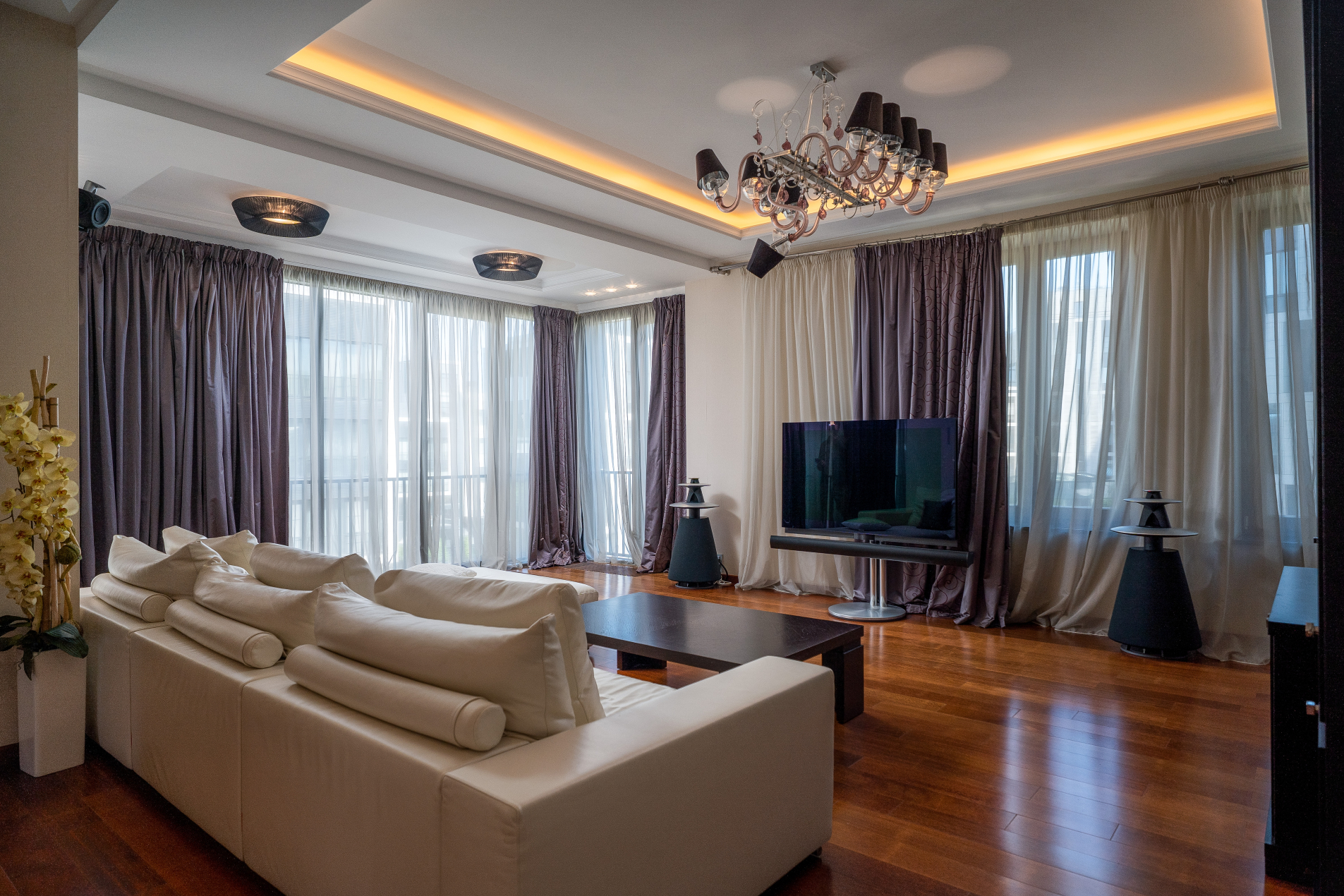 Продажа квартиры 150м² 'Дом у моря' Мартынова наб., 74 Продажа квартиры 150м² 'Дом у моря' Мартынова наб., 74