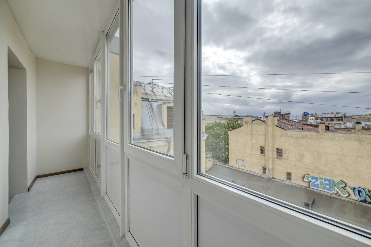 Балкон Продажа квартиры 106м² 'Маяковского, 14' Маяковского ул., 14 Балкон Продажа квартиры 106м² 'Маяковского, 14' Маяковского ул., 14