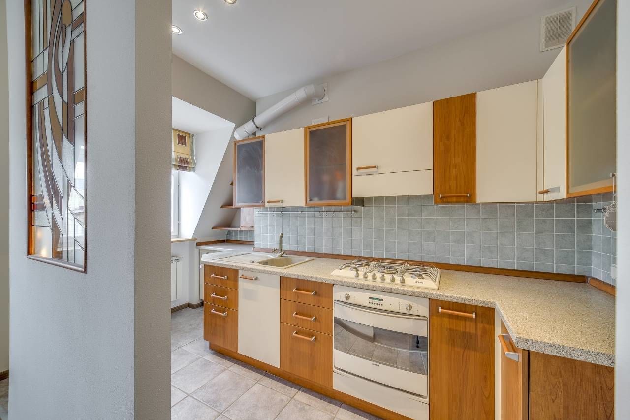 Кухня Продажа квартиры 106м² 'Маяковского, 14' Маяковского ул., 14 Кухня Продажа квартиры 106м² 'Маяковского, 14' Маяковского ул., 14