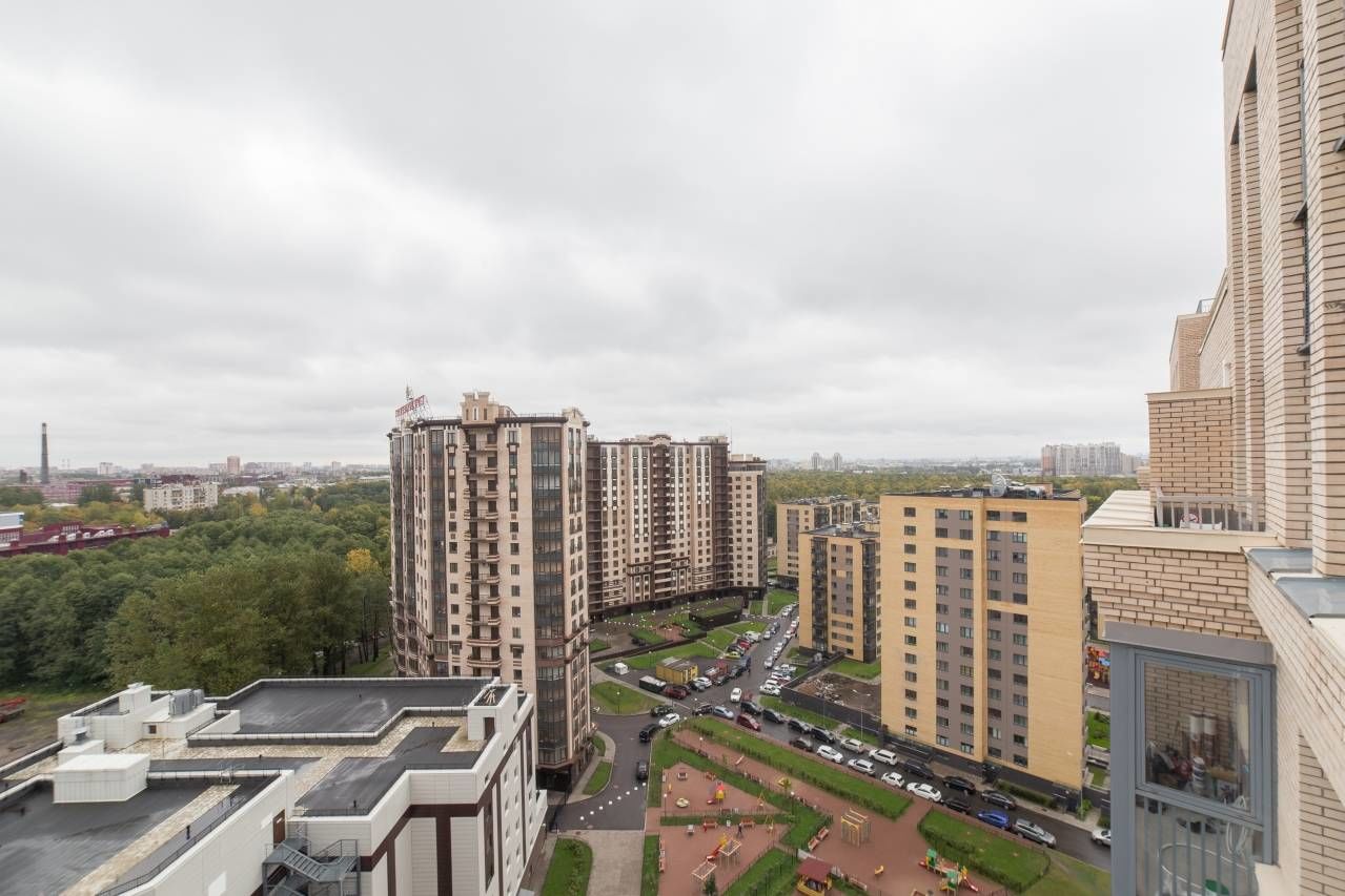 Вид с балкона Продажа квартиры 130м² 'Фермское, 20' Фермское ш., 20 к. 1