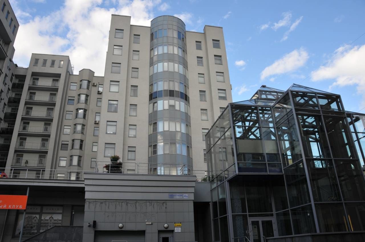 Вид на дом Продажа квартиры 118м² 'Белые ночи' Каменноостровский пр., 40а Вид на дом Продажа квартиры 118м² 'Белые ночи' Каменноостровский пр., 40а