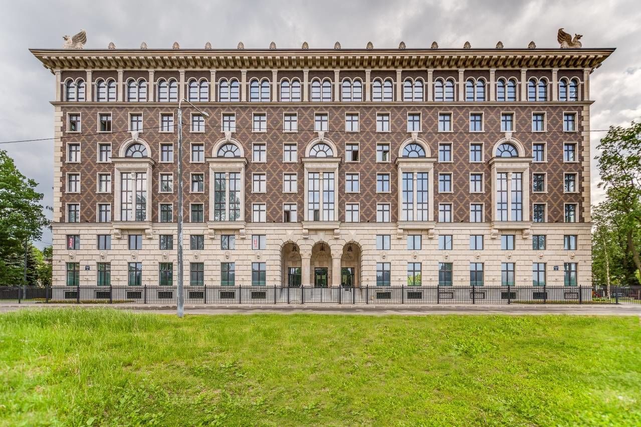 Вид со стороны Депутатской улицы Продажа квартиры 135м² 'Венеция' Депутатская ул., 26 Вид со стороны Депутатской улицы Продажа квартиры 135м² 'Венеция' Депутатская ул., 26