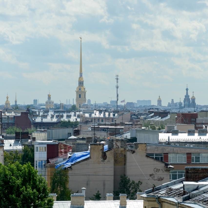 Вид на Петропавловскую крепость и купола соборов Продажа квартиры 129м² 'Петроградский эталон' Петрозаводская ул., 13 Вид на Петропавловскую крепость и купола соборов Продажа квартиры 129м² 'Петроградский эталон' Петрозаводская ул., 13