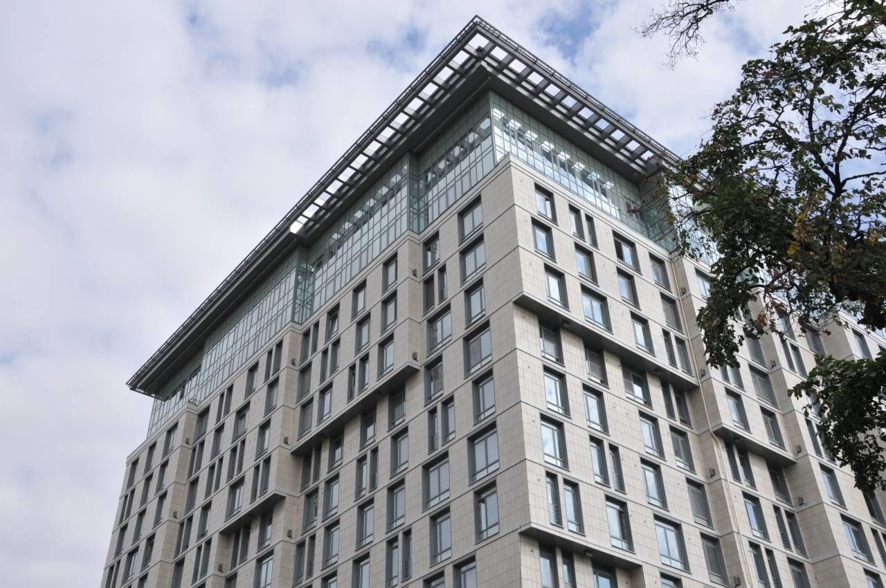 Фасад дома Продажа квартиры 136м² 'ПРЕСТИЖ' 26-я Линия В.О., 15 Фасад дома Продажа квартиры 136м² 'ПРЕСТИЖ' 26-я Линия В.О., 15