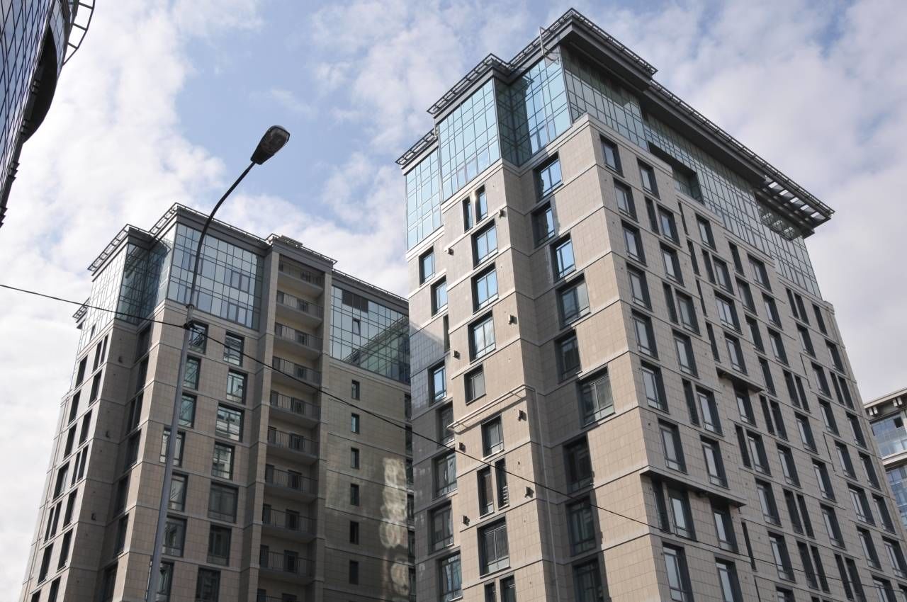 Вид на дом Продажа квартиры 136м² 'ПРЕСТИЖ' 26-я Линия В.О., 15 Вид на дом Продажа квартиры 136м² 'ПРЕСТИЖ' 26-я Линия В.О., 15