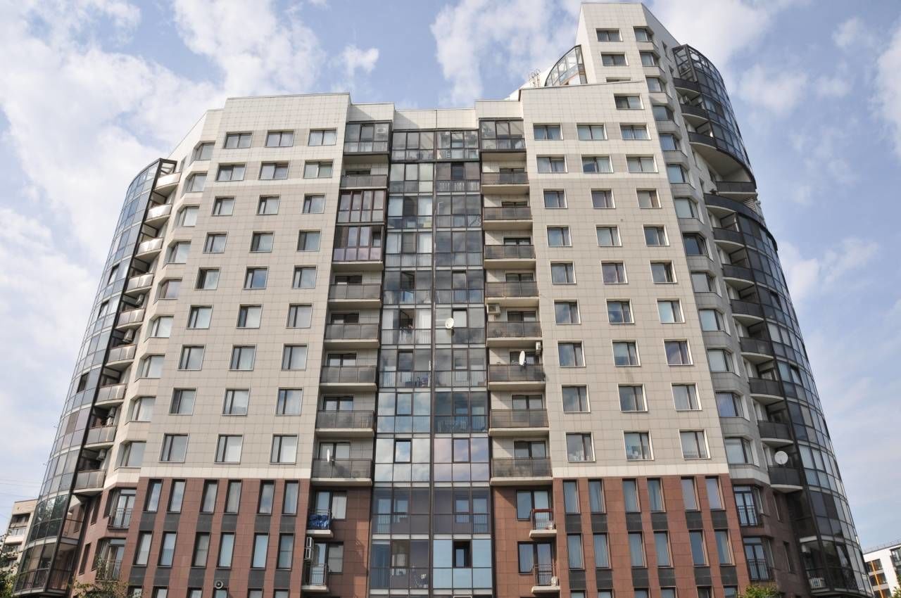 Вид на дом Продажа квартиры 126м² 'Пять звезд' Беринга ул., 1 Вид на дом Продажа квартиры 126м² 'Пять звезд' Беринга ул., 1