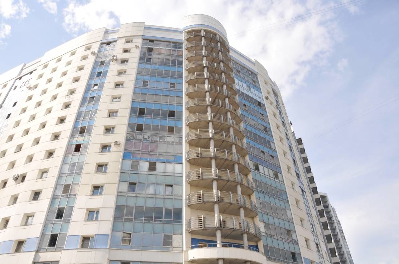 Фасад дома Продажа квартиры 131м² 'Смоленский' Беринга ул., 27 Фасад дома Продажа квартиры 131м² 'Смоленский' Беринга ул., 27