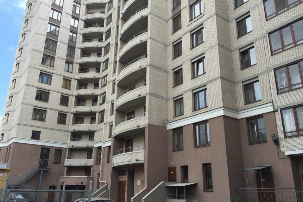 Фасад дома Продажа квартиры 109м² 'Реалист' Б. Сампсониевский пр., 51