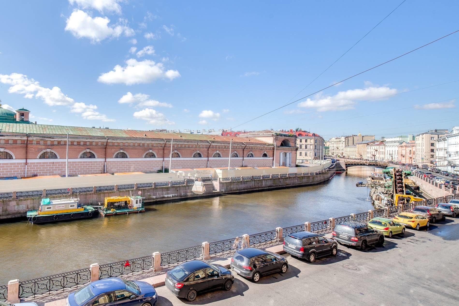 Река Мойка прямо под окнами Продажа квартиры 102м² 'Мойки, 5' Мойки реки наб., 5