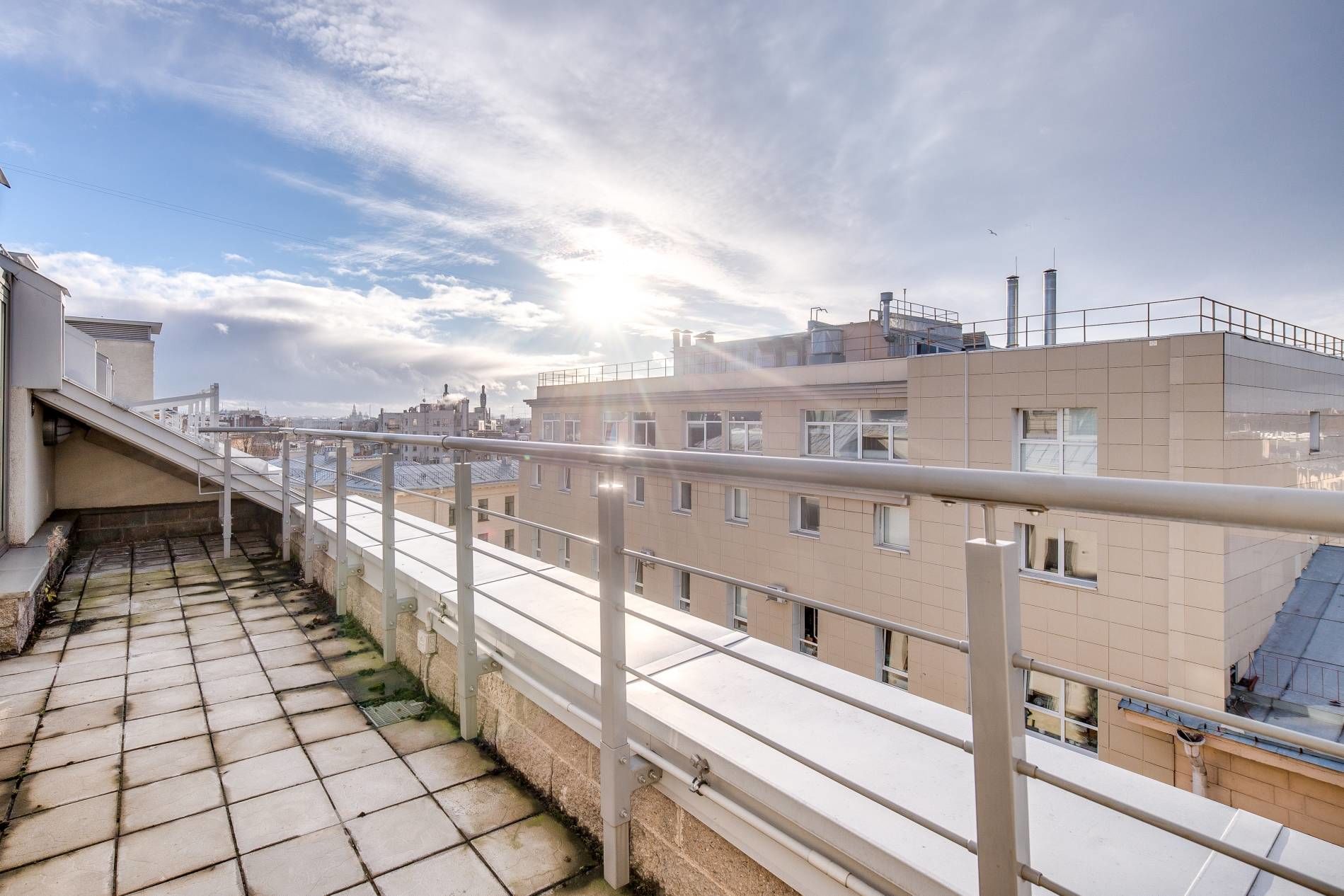 Солнечная терраса 12 кв.м Продажа квартиры 147м² 'Собрание' Большая Посадская ул., 12 Солнечная терраса 12 кв.м Продажа квартиры 147м² 'Собрание' Большая Посадская ул., 12