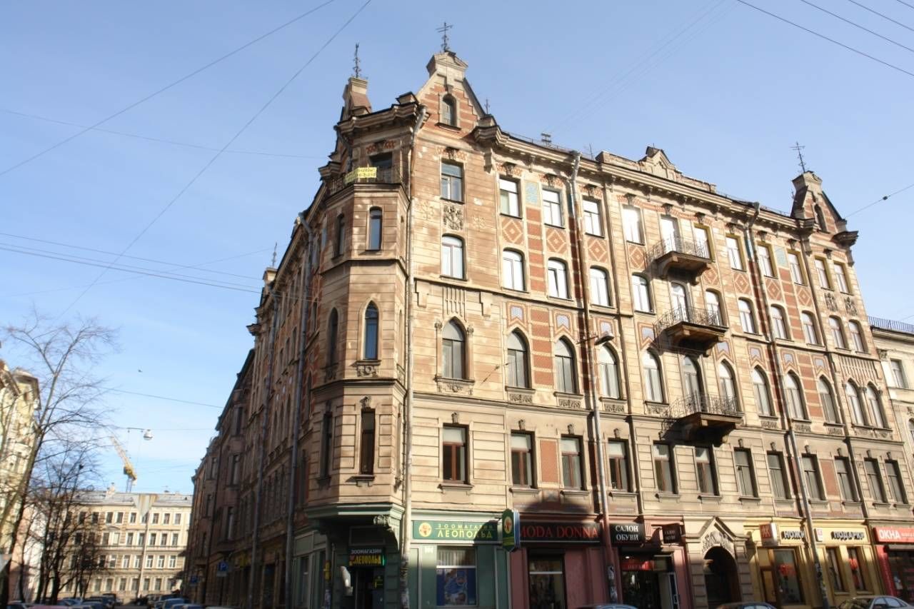 Вид на дом Продажа квартиры 293м² 'Дом капитана Романова' Солдатский пер., 1/23 Вид на дом Продажа квартиры 293м² 'Дом капитана Романова' Солдатский пер., 1/23