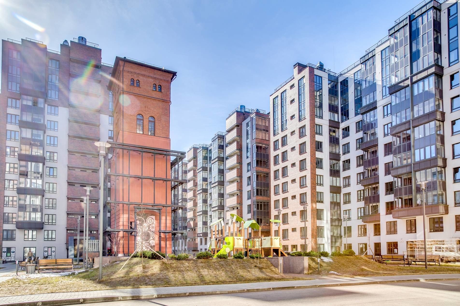 Башня - памятник архитектуры Продажа квартиры 62м² 'Дом на излучине Невы' Пискаревский пр., 1
