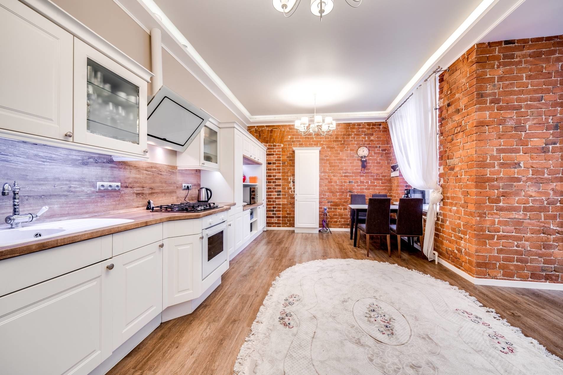 Интерьер кухни Продажа квартиры 225м² 'Ковенский, 9' Ковенский пер., 9