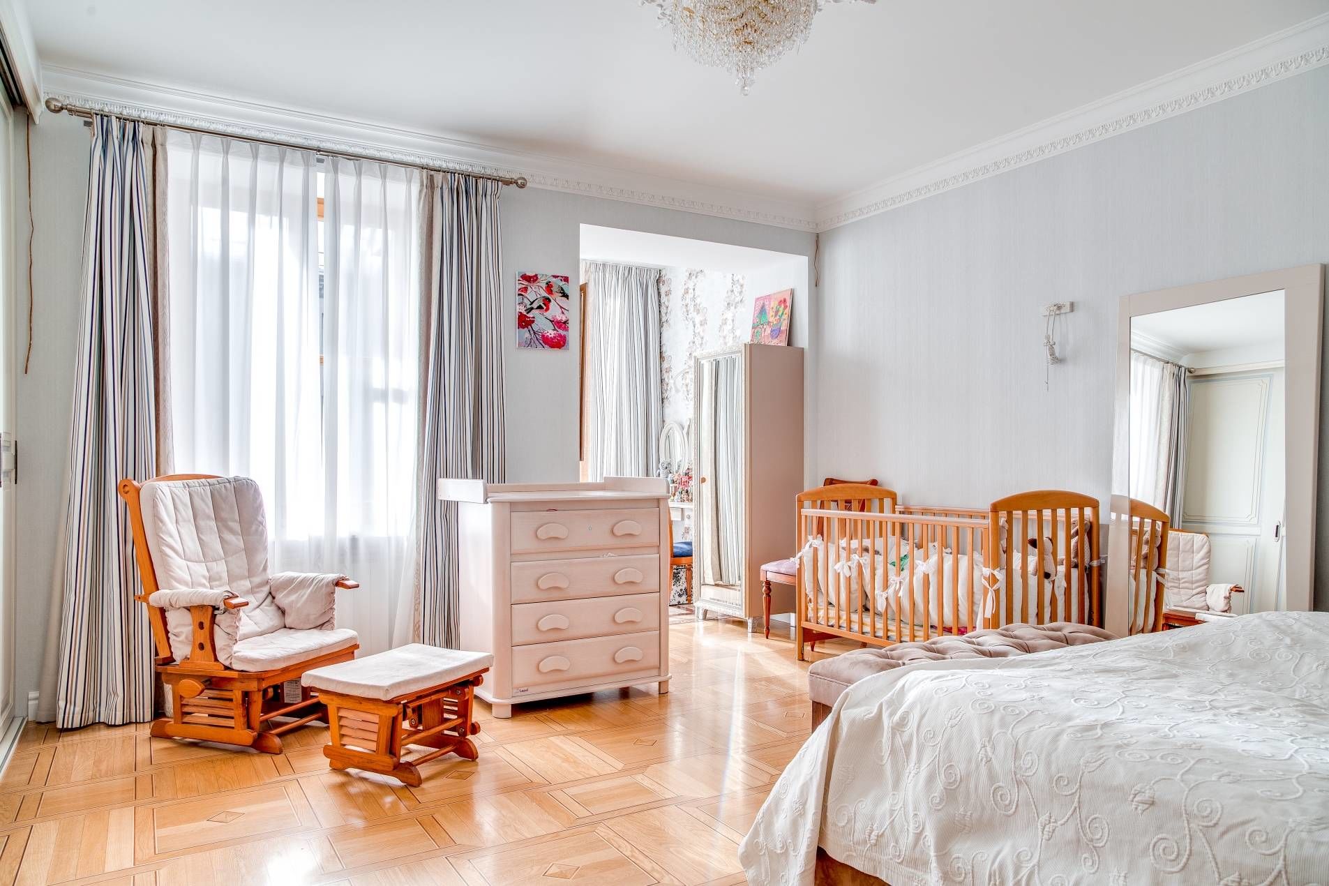Уютная спальня Продажа квартиры 201м² 'Фрунзе, 19' Фрунзе ул., 19 к. 2