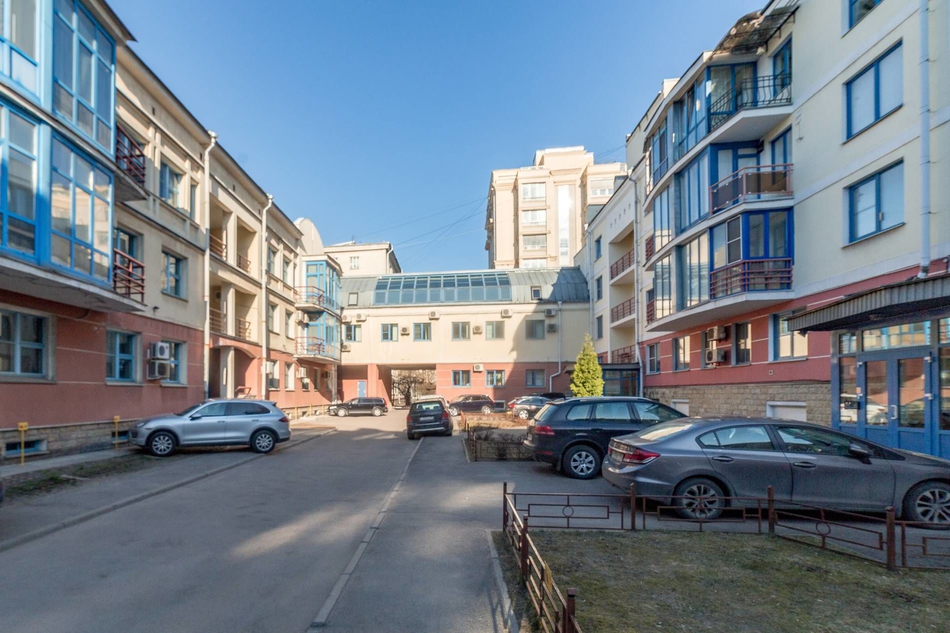 Закрытая территория Продажа квартиры 185м² 'Фрунзе, 19' Фрунзе ул., 19 к. 2