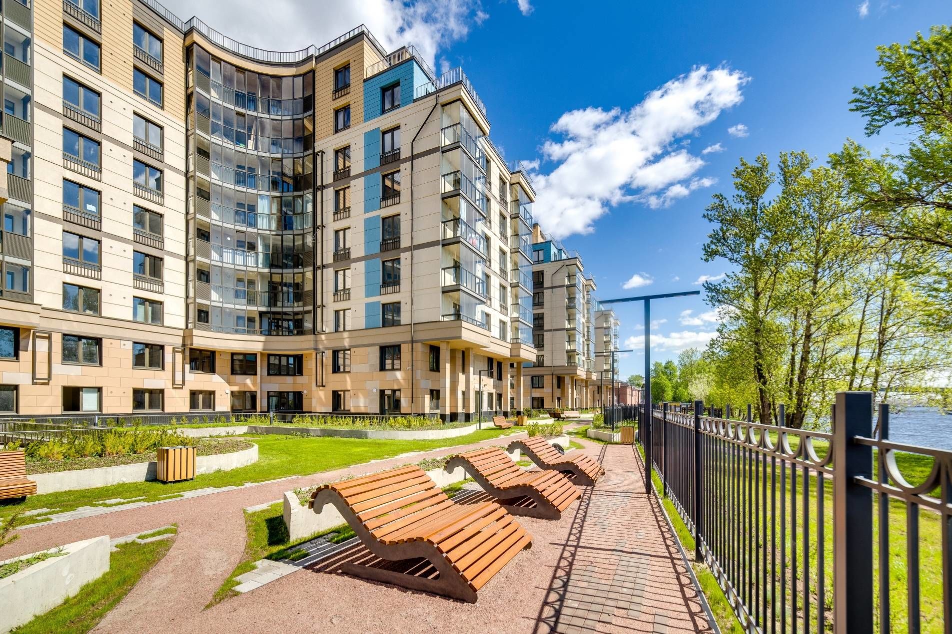 Собственная набережная Продажа квартиры 169м² 'Петровская ривьера' Петровский пр., 24 к.3 Собственная набережная Продажа квартиры 169м² 'Петровская ривьера' Петровский пр., 24 к.3